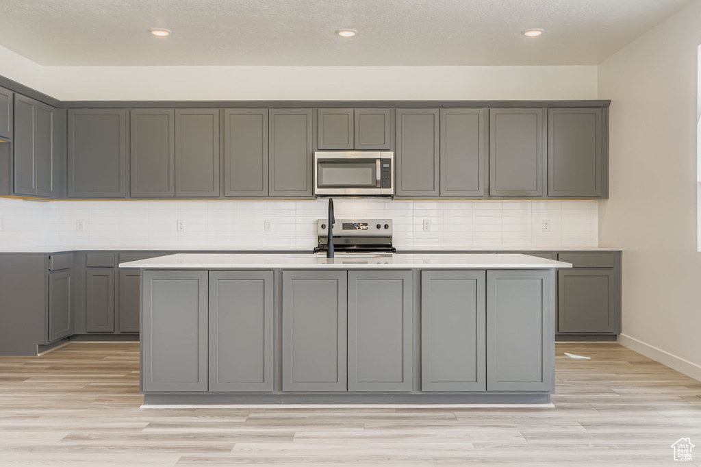 166 E CLEAR GRANITE WAY Eagle Mountain, UT 84005