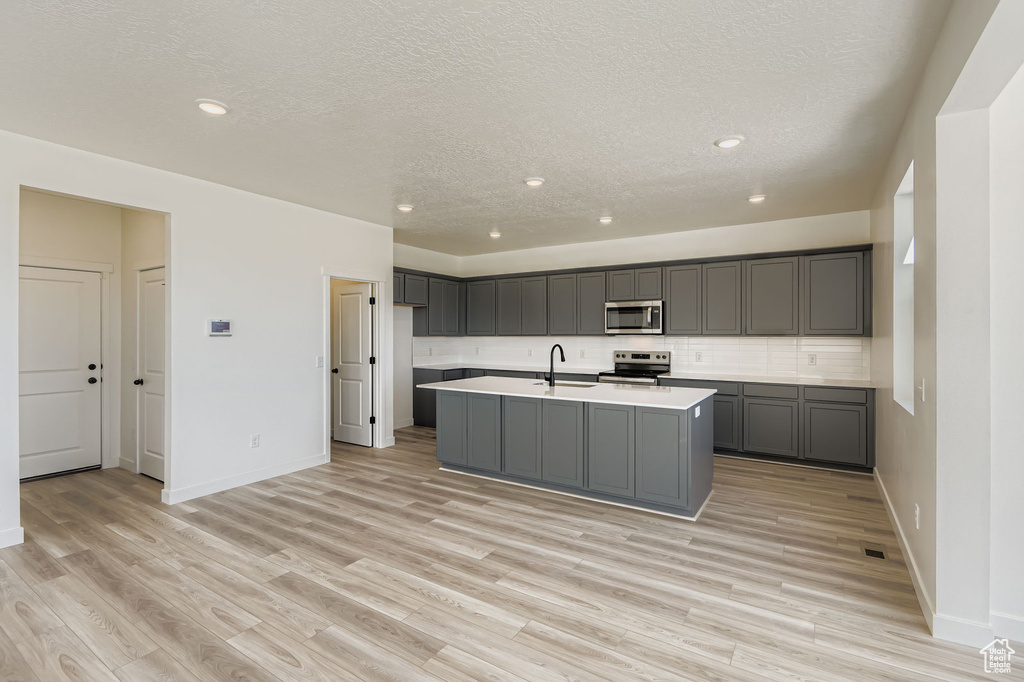 166 E CLEAR GRANITE WAY Eagle Mountain, UT 84005