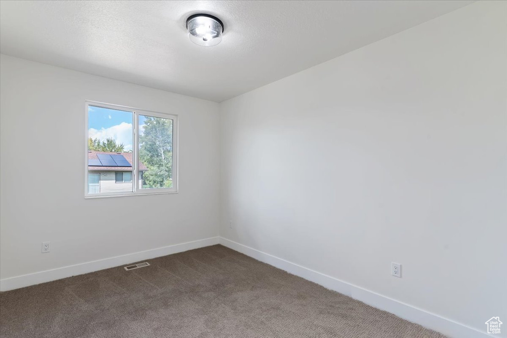 3826 W 5750 S Roy, UT 84067