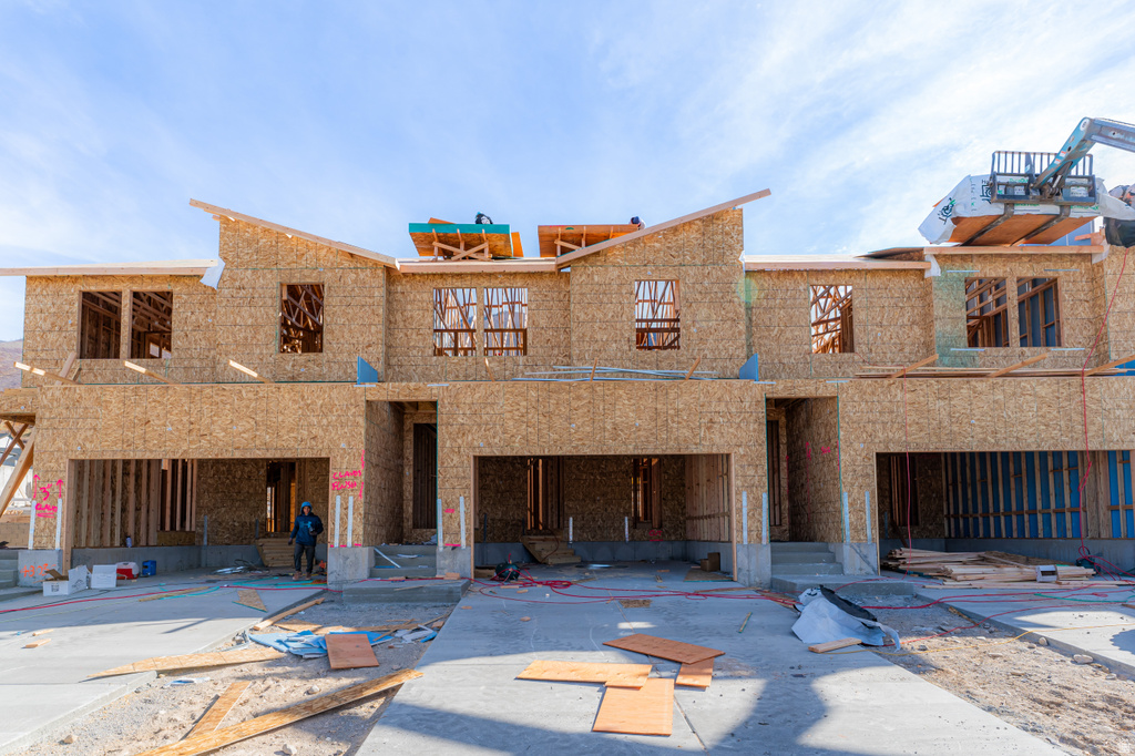 4809 S Olive Ave #417