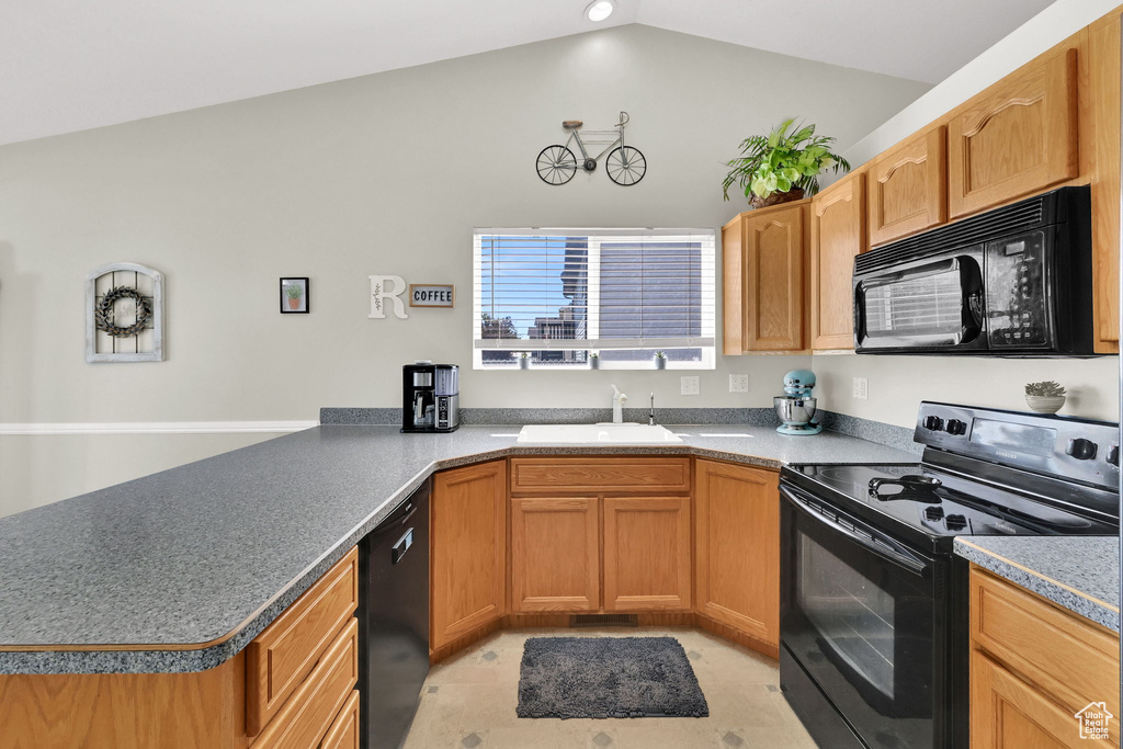 5270 S 4200 W Roy, UT 84067