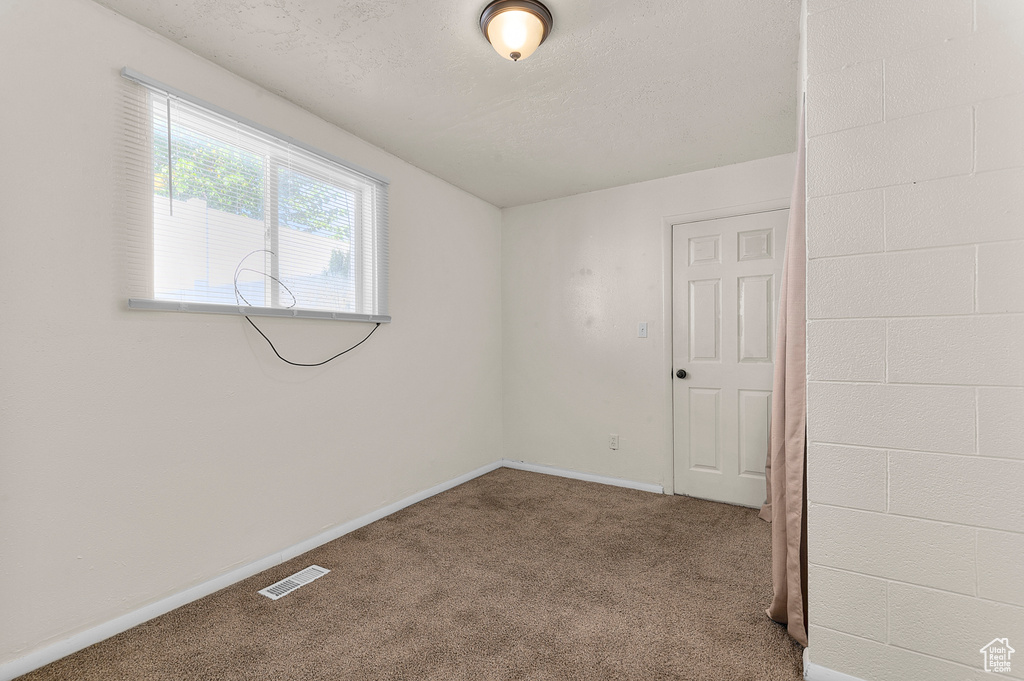 Photo 15 for MLS #2113539 at 670 S Main St #1-4