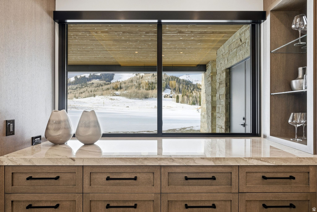 258 WHITE PINE CANYON RD Park City, UT 84060