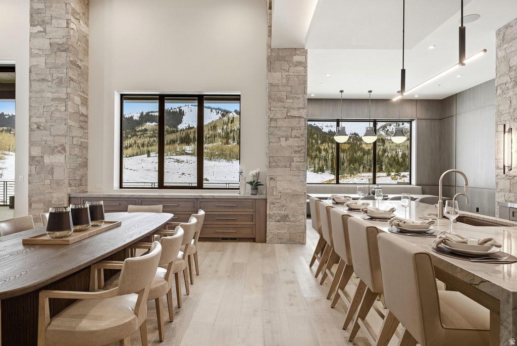 258 WHITE PINE CANYON RD Park City, UT 84060