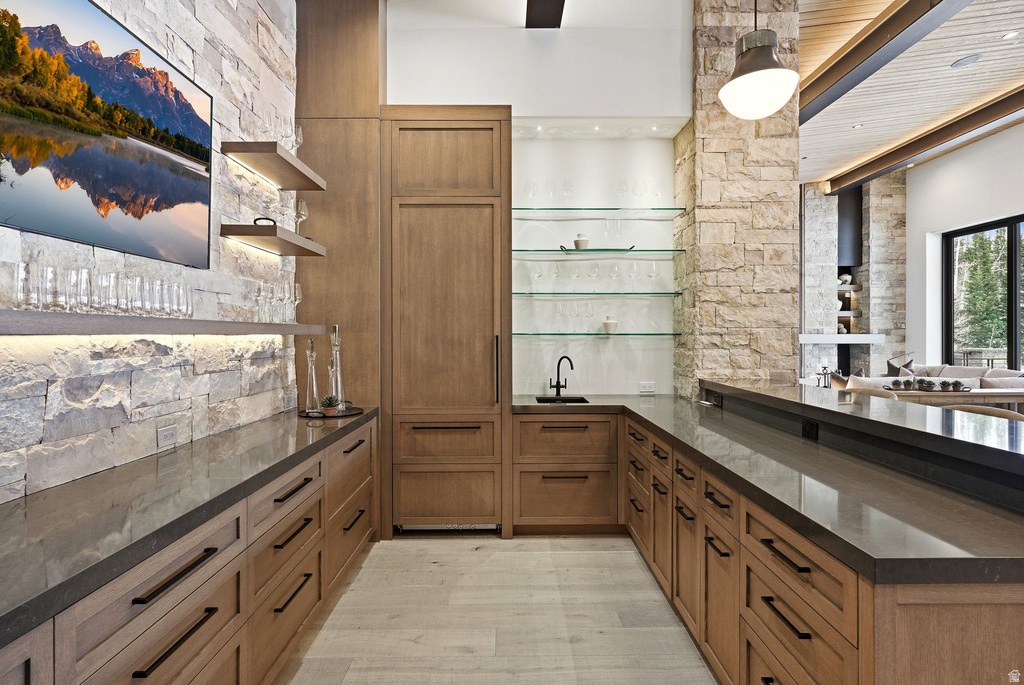 258 WHITE PINE CANYON RD Park City, UT 84060