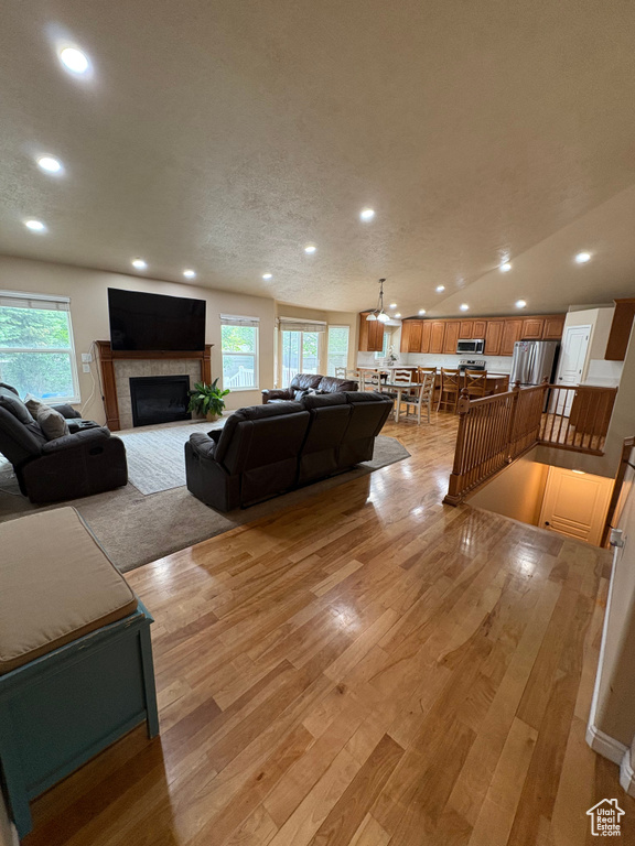 5633 W CORAL MOUNT LN West Valley City, UT 84118