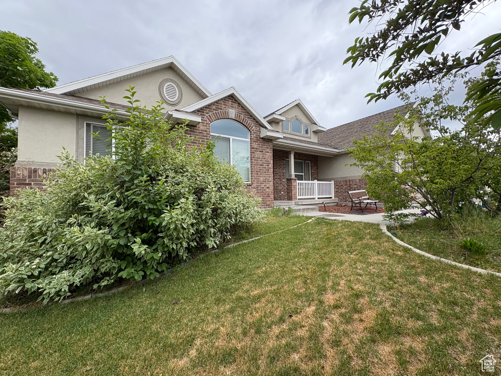5633 W CORAL MOUNT LN West Valley City, UT 84118