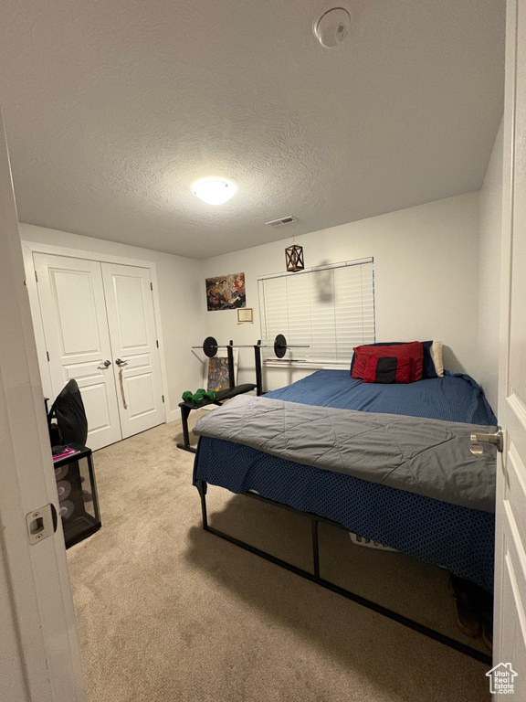 5633 W CORAL MOUNT LN West Valley City, UT 84118