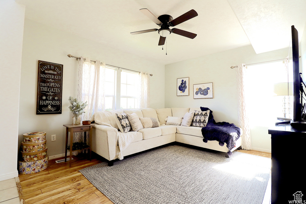 Photo 5 for MLS #2113570 at 6823 W Bottlebrush Ln