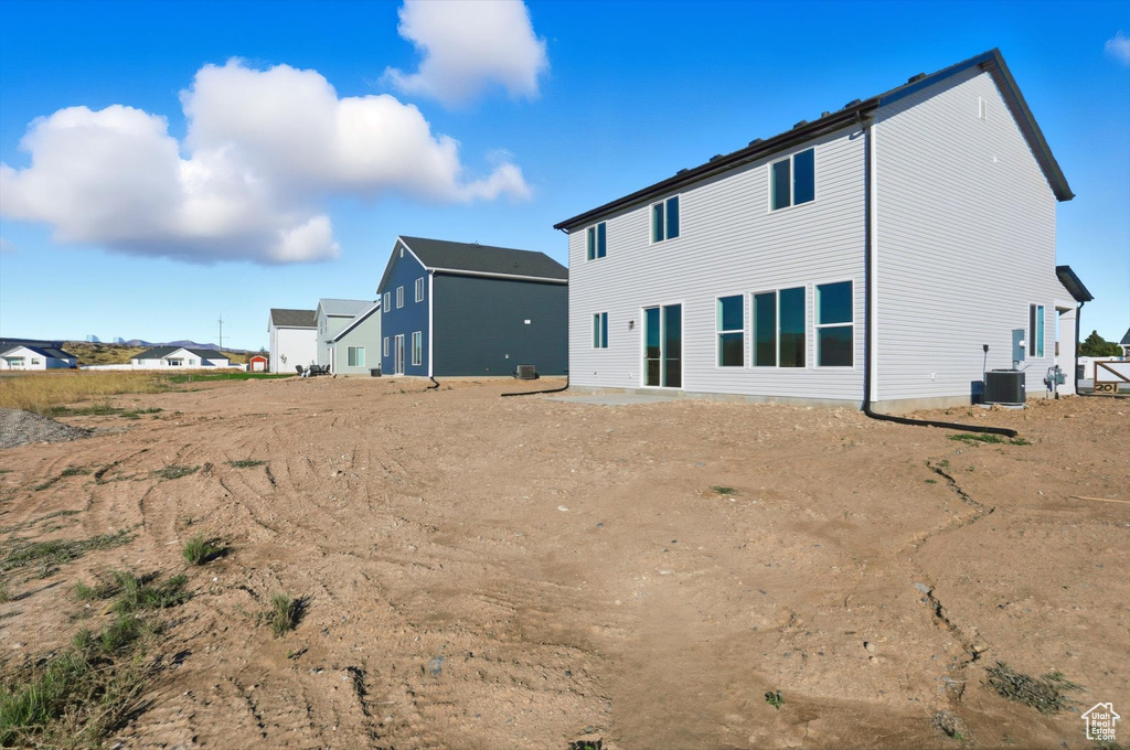 Photo 39 for MLS #2113571 at 181 W 1300 South #31