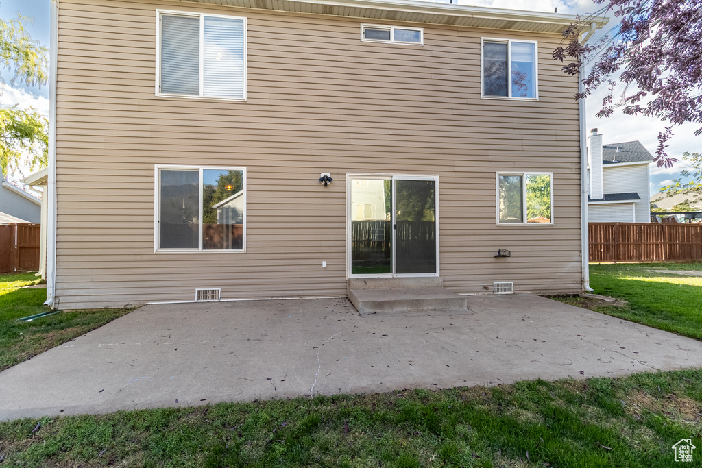 Photo 10 for MLS #2113572 at 1474 N 285 West