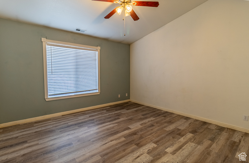 Photo 12 for MLS #2113572 at 1474 N 285 West