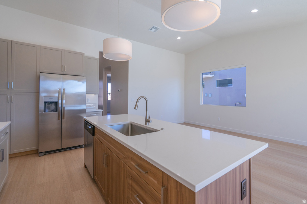 3001 W 570 N Hurricane, UT 84737