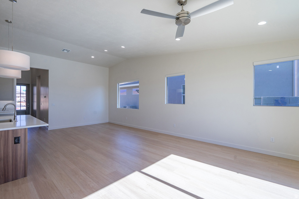 3001 W 570 N Hurricane, UT 84737