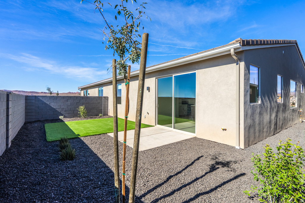 3001 W 570 N Hurricane, UT 84737