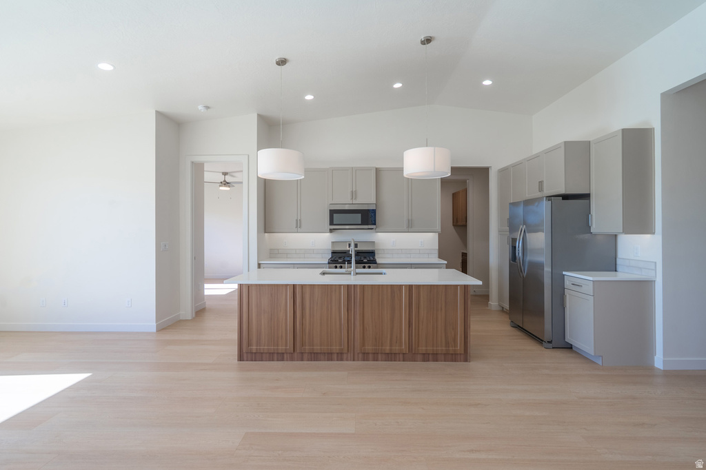 3001 W 570 N Hurricane, UT 84737