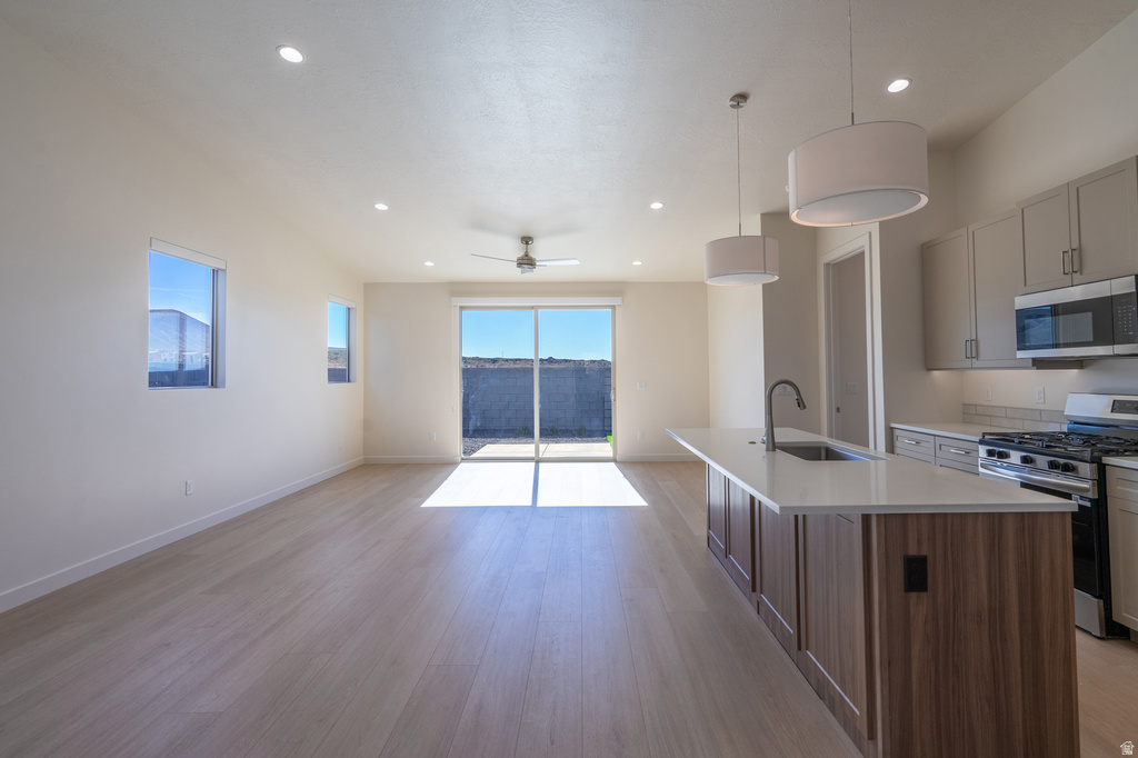 3001 W 570 N Hurricane, UT 84737