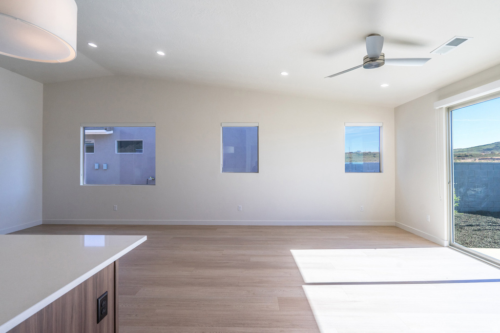 3001 W 570 N Hurricane, UT 84737