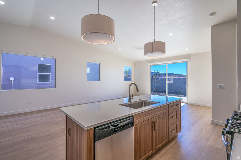 3001 W 570 N Hurricane, UT 84737