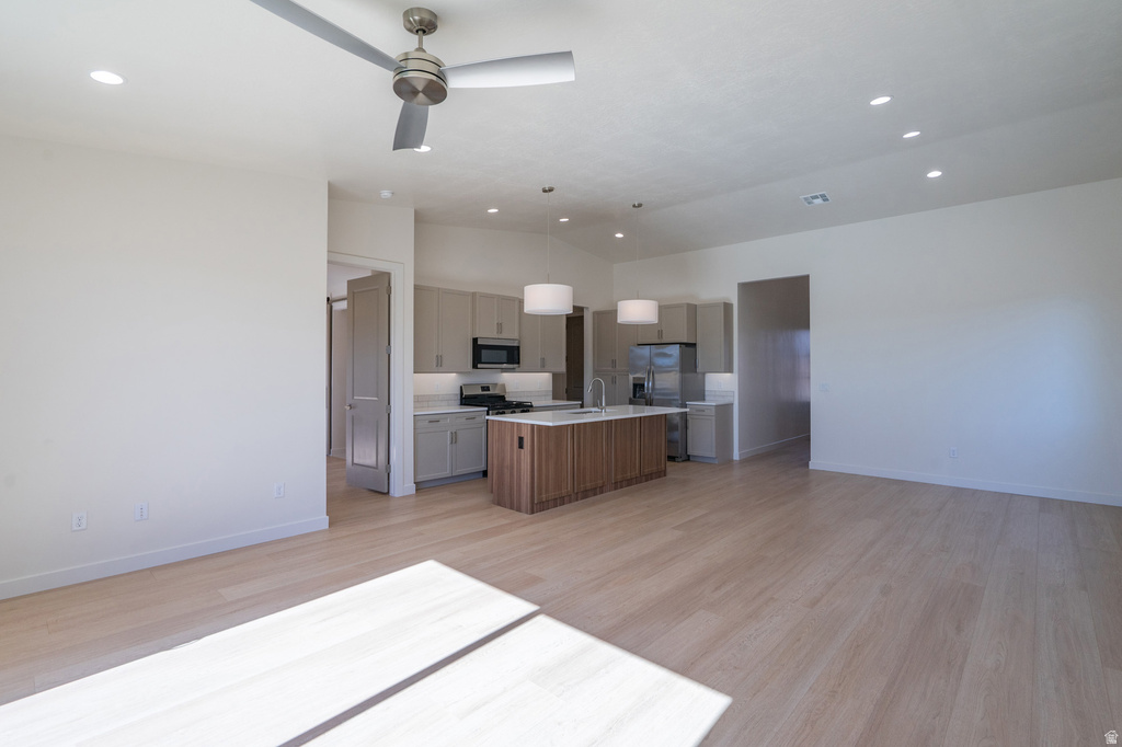 3001 W 570 N Hurricane, UT 84737