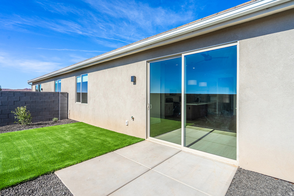 3001 W 570 N Hurricane, UT 84737