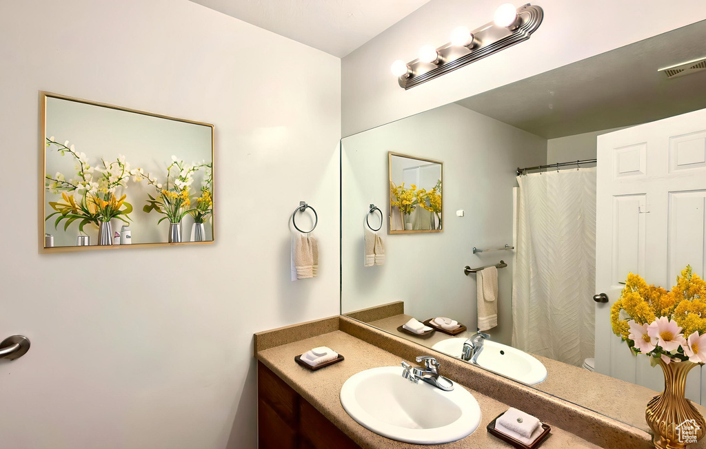 Photo 17 for MLS #2113605 at 528 N Walton Dr