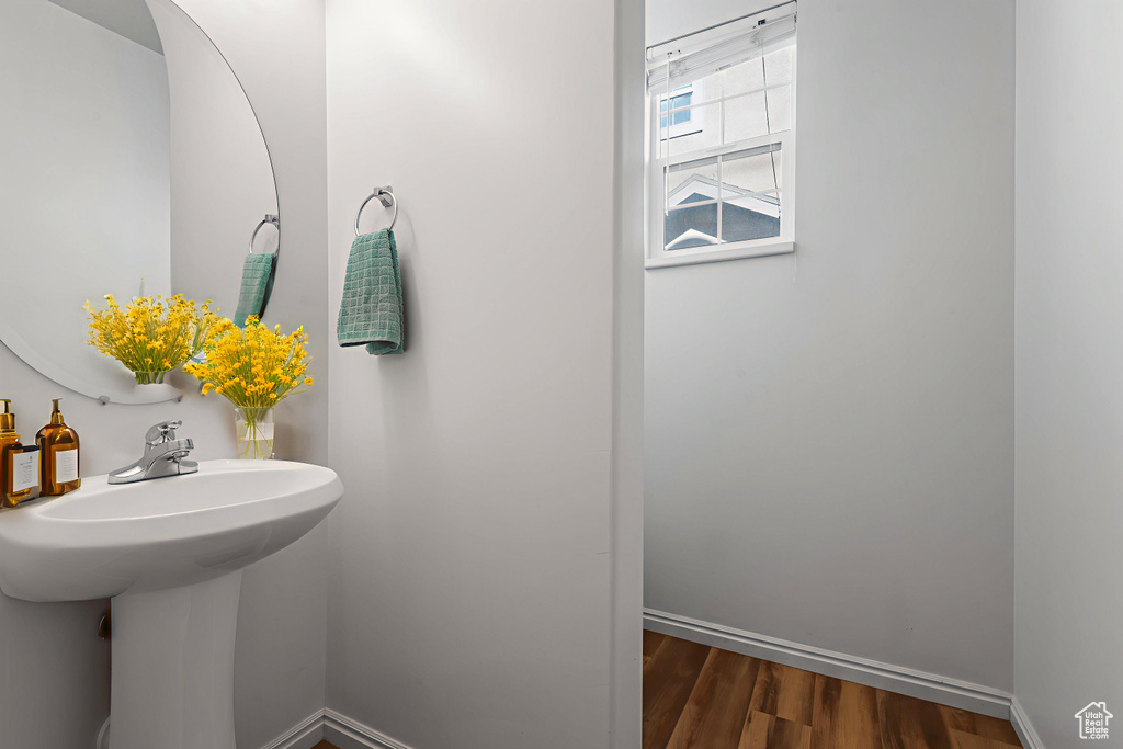 Photo 13 for MLS #2113605 at 528 N Walton Dr