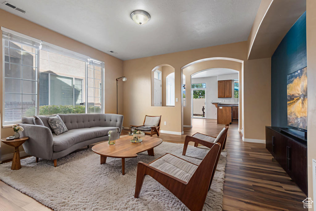 Photo 6 for MLS #2113605 at 528 N Walton Dr