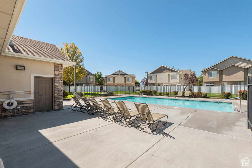 Photo 27 for MLS #2113605 at 528 N Walton Dr