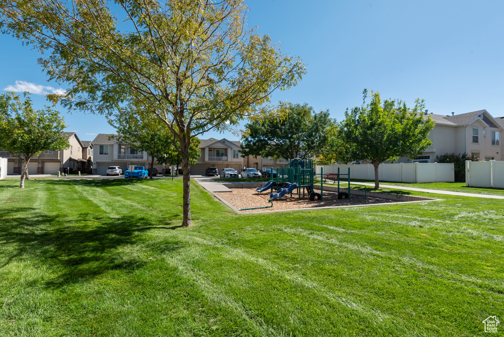 Photo 26 for MLS #2113605 at 528 N Walton Dr