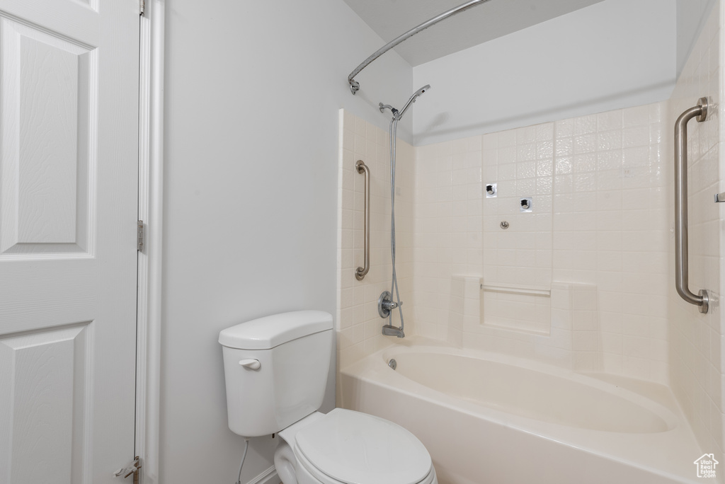 Photo 18 for MLS #2113605 at 528 N Walton Dr