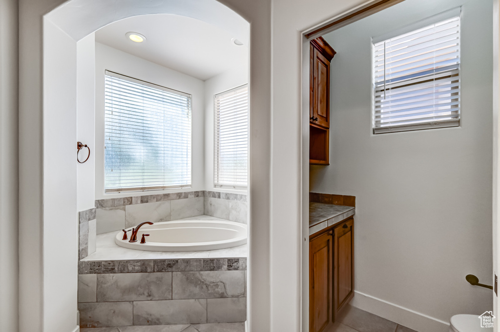 Photo 16 for MLS #2113608 at 761 W North Links Dr