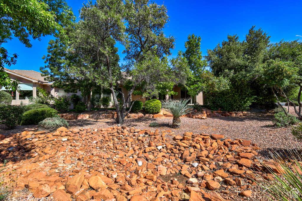 Photo 36 for MLS #2113608 at 761 W North Links Dr