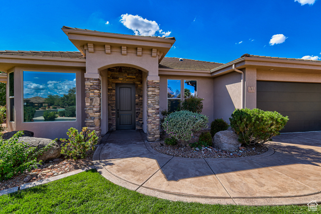 Photo 2 for MLS #2113608 at 761 W North Links Dr