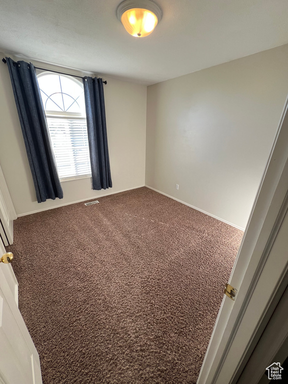 5644 S 4075 W Roy, UT 84067