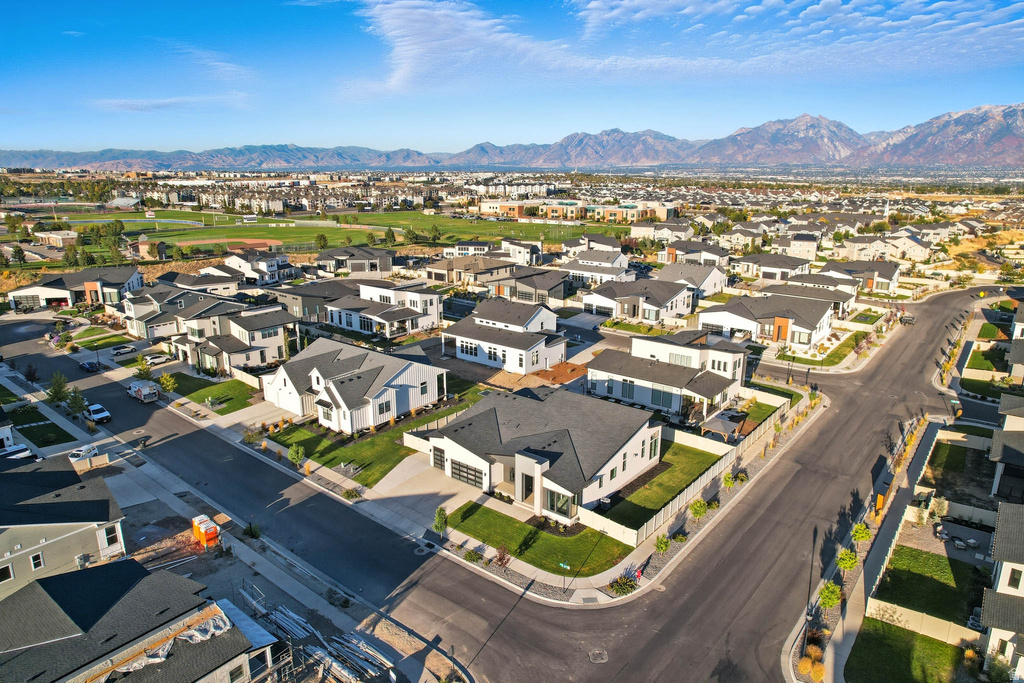 12211 S JUNIPER FLAT CV Herriman, UT 84096