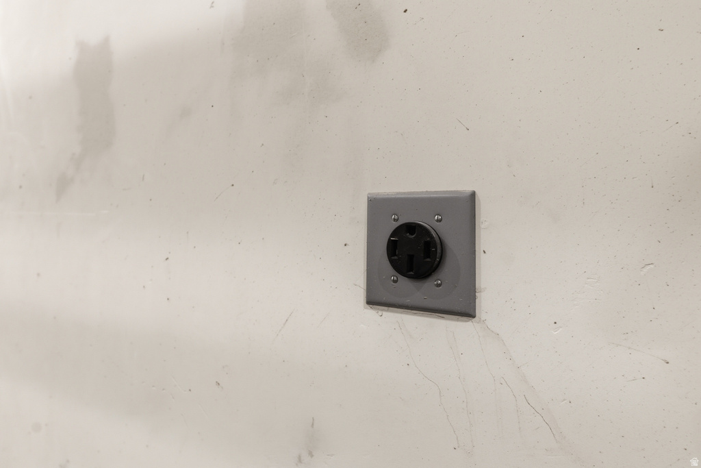 12211 S JUNIPER FLAT CV Herriman, UT 84096