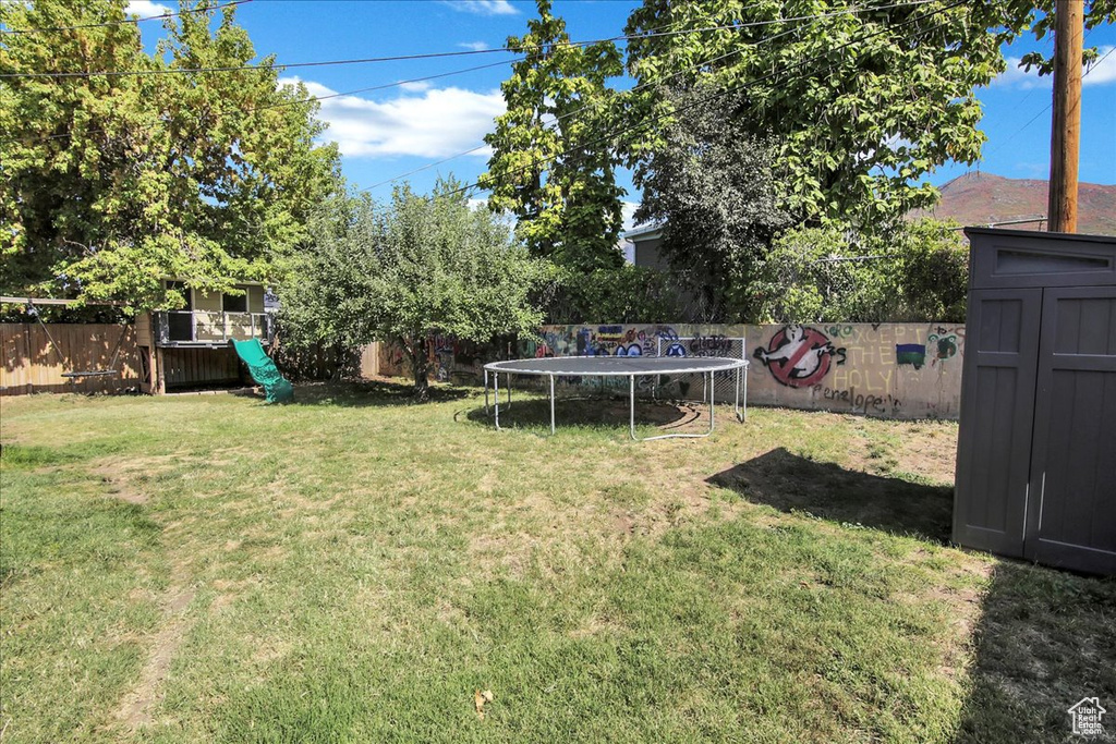 Photo 32 for MLS #2113625 at 4226 Gramercy Ave