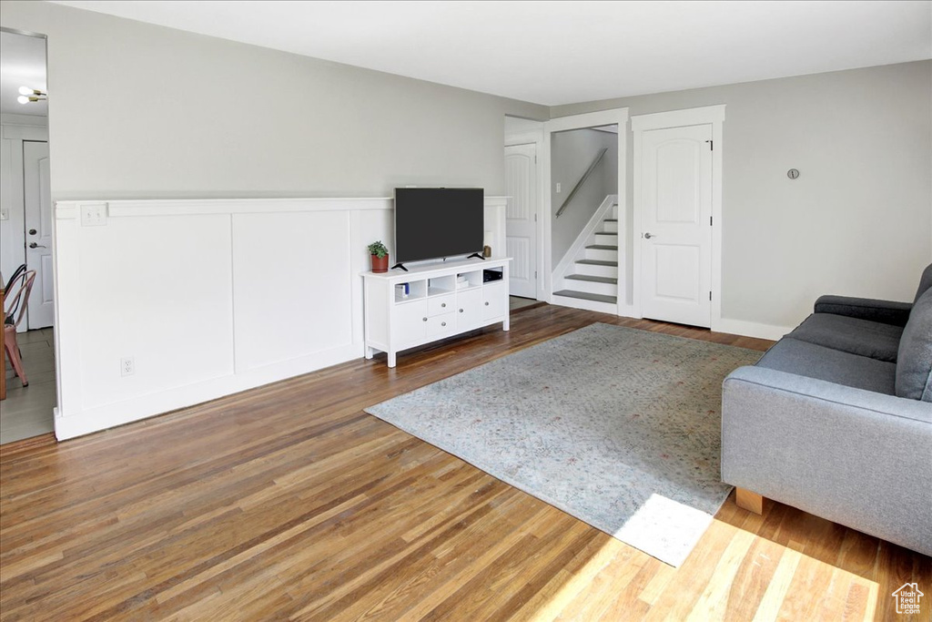 Photo 4 for MLS #2113625 at 4226 Gramercy Ave