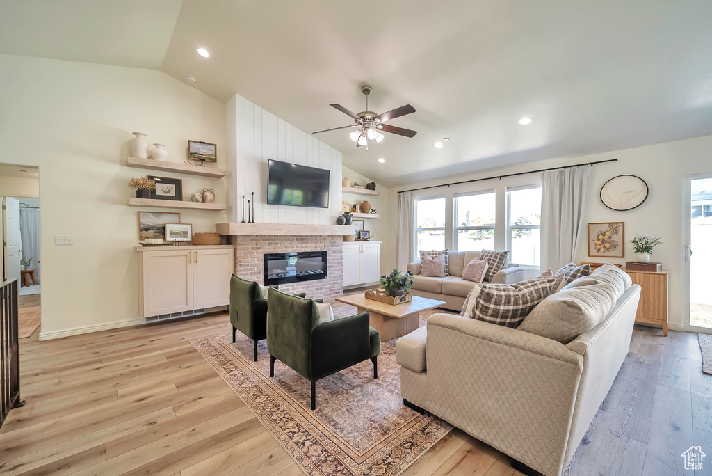 Photo 7 for MLS #2113627 at 1272 N Horizon View Loop