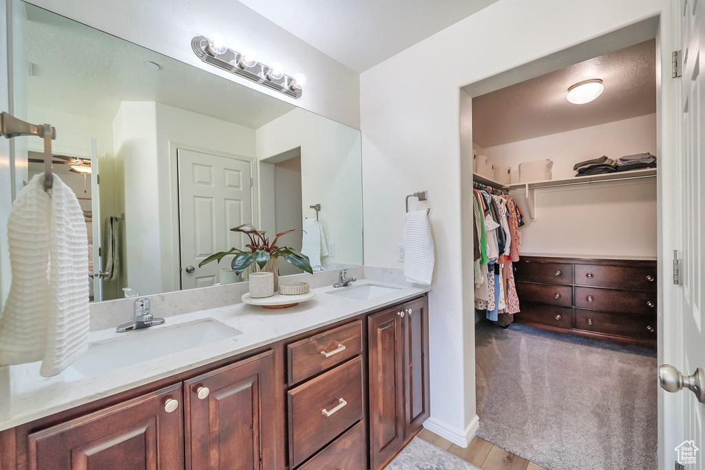 Photo 14 for MLS #2113627 at 1272 N Horizon View Loop