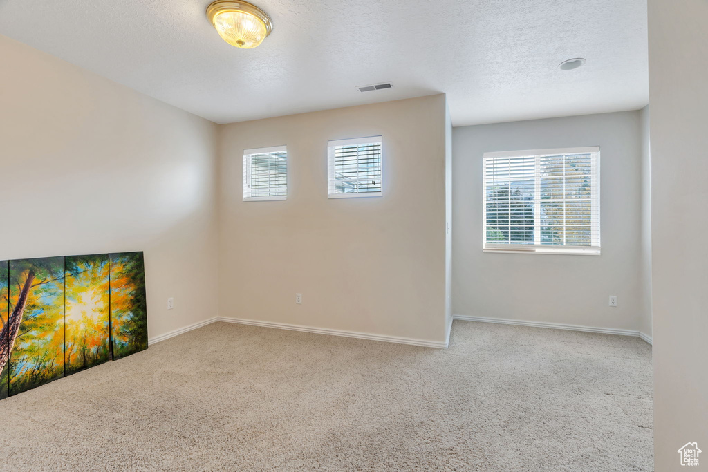 1035 DAYBREAK DR South Ogden, UT 84403