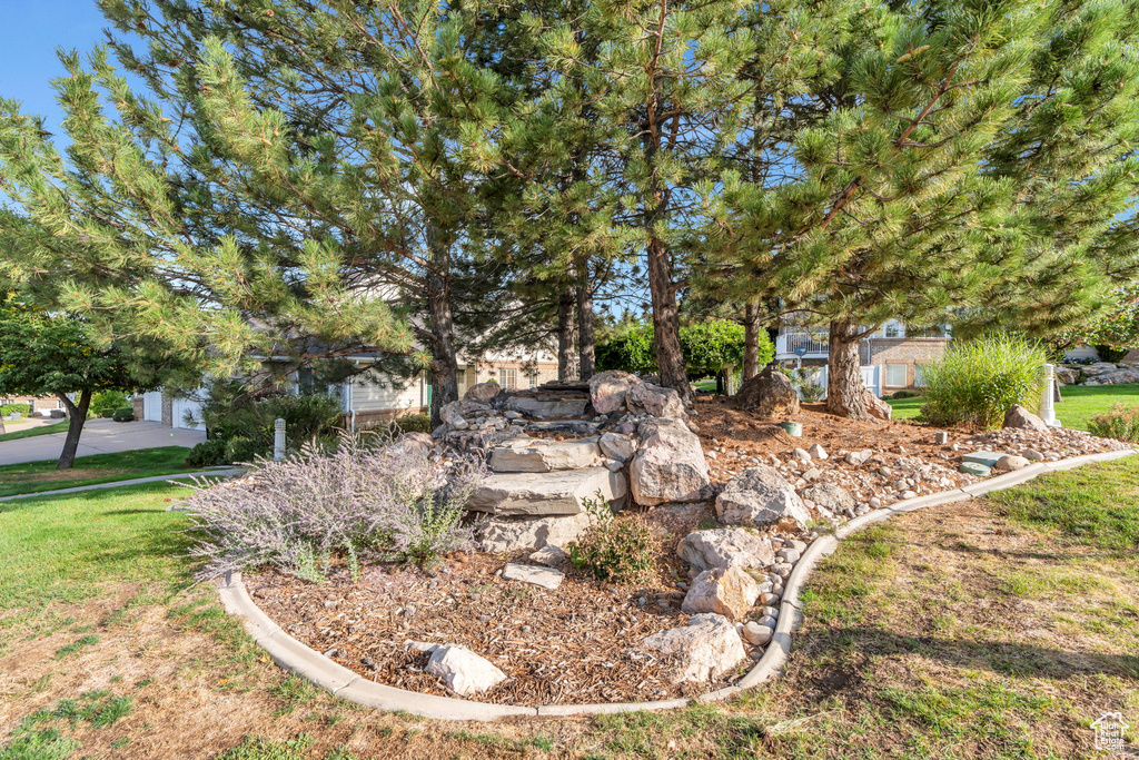 1035 DAYBREAK DR South Ogden, UT 84403