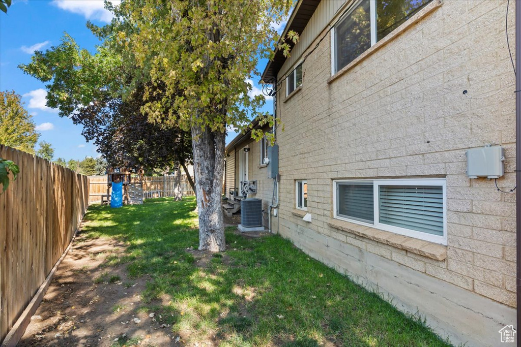 6378 S MEADOWCREST RD Holladay, UT 84121
