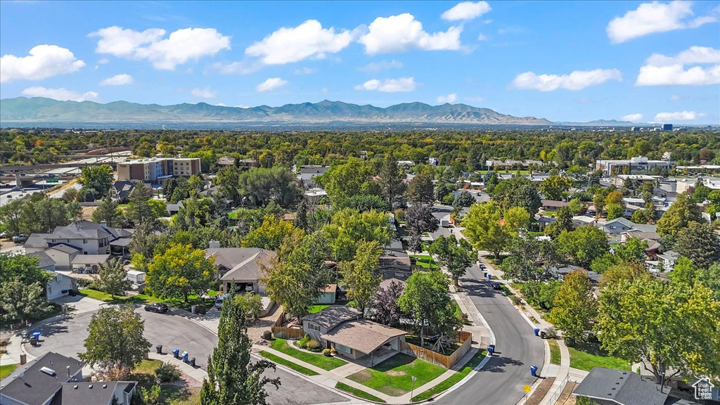6378 S MEADOWCREST RD Holladay, UT 84121