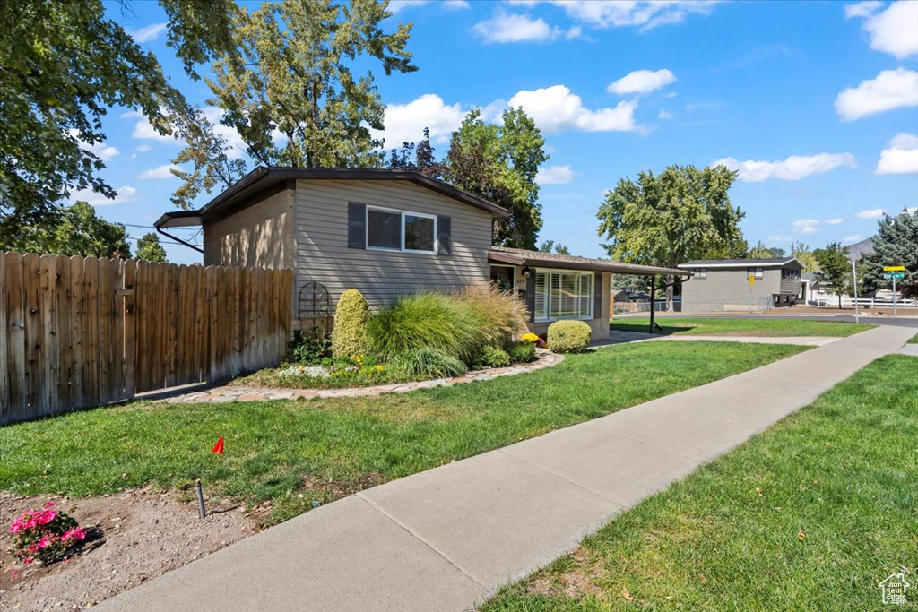 6378 S MEADOWCREST RD Holladay, UT 84121