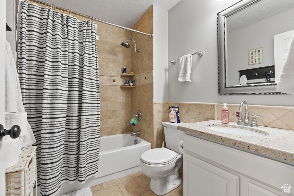 11077 S HAWKWOOD DR Sandy, UT 84094