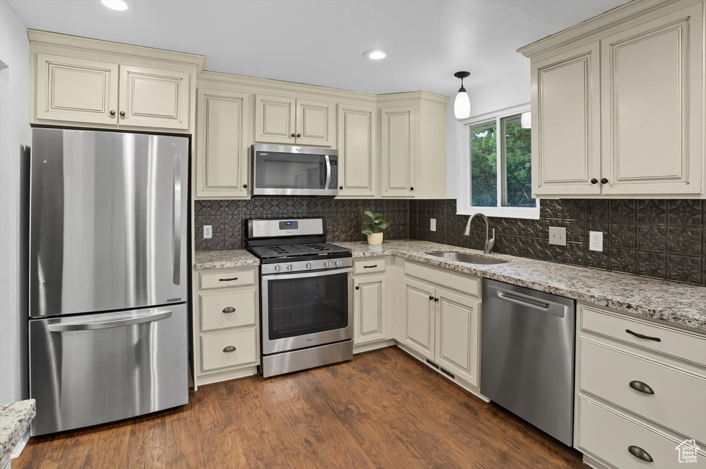 767 E 2150 S Bountiful, UT 84010