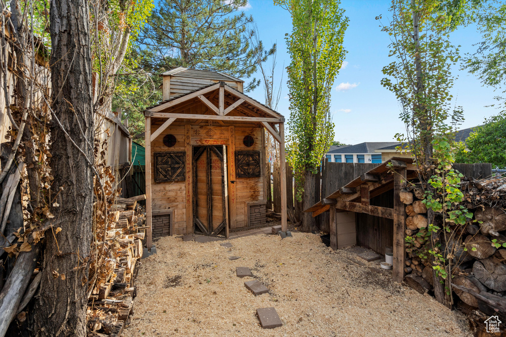 1645 N 275 W Layton, UT 84041