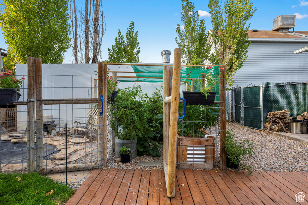 1645 N 275 W Layton, UT 84041